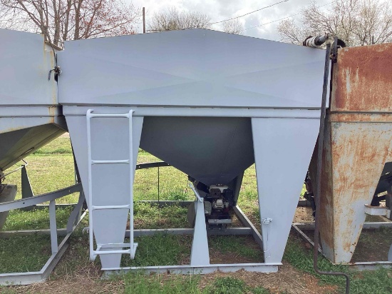 Convey-All BTS-150 Seed Tender  Truck/Trailer Mounted with Honda Engine