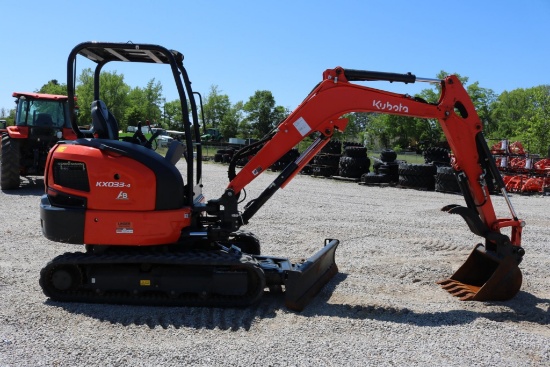 2023 Kubota KX033-4 Mini Excavator  Only 98 Hours