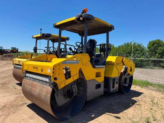 2014 Dynapac CC4200