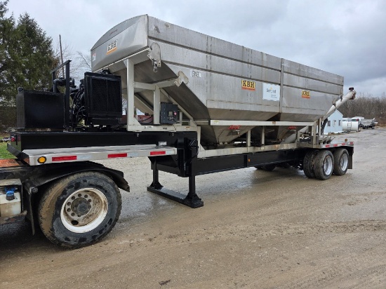 2016 KBH Fertilizer Tender Trailer - Isuzu Diesel, Hydraulic System, Rear Discharge