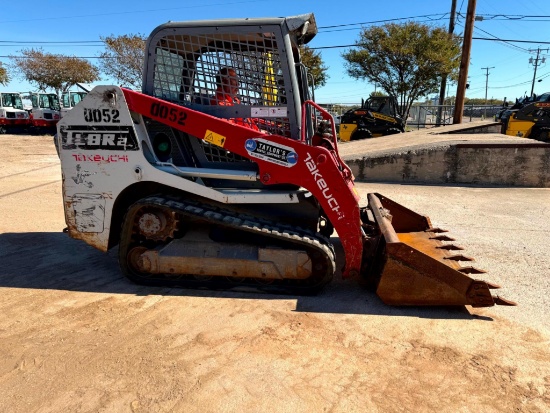 2020 Takeuchi TL8R2 Track Loader with 72in Tooth Bucket