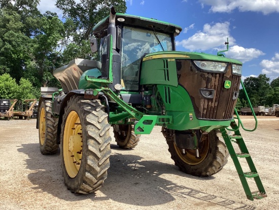 John Deere R4045 with sprayer and extra tire set