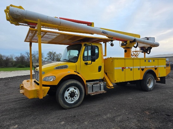 Freightliner Bucket Truck Altec LR760