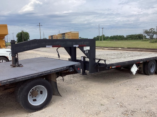 Wil-Ro 16 Goose Neck Trailer