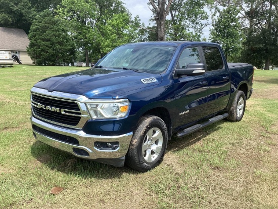 Ram 1500 4X4 Hemi V-8