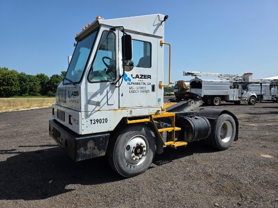 Kalmar Spotter Truck