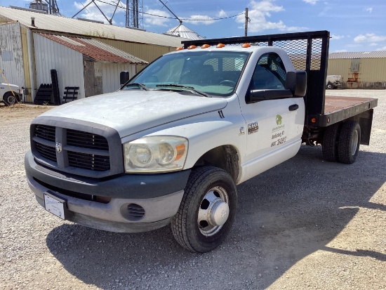 Dodge 3500 Flat Bed
