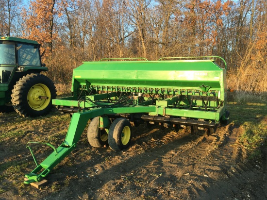 1999 JOHN DEERE 1560