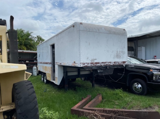 Frito Lay Insulated 5th Wheel Trailer (New Tires)