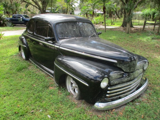 1947 Super Ford Deluxe V-8 Chevy 350, AT, PS, Front Disc Brakes, Leather, Kenwood Stereo