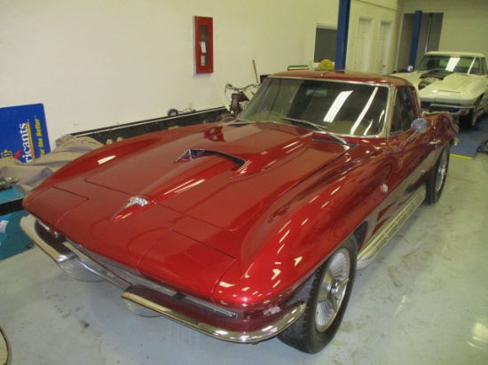 Chevrolet Corvette 1963 Coupe SW, 5.7 Crate, 3- 2 BBL Demon Carbs, tag reads: Restored 1991-1995