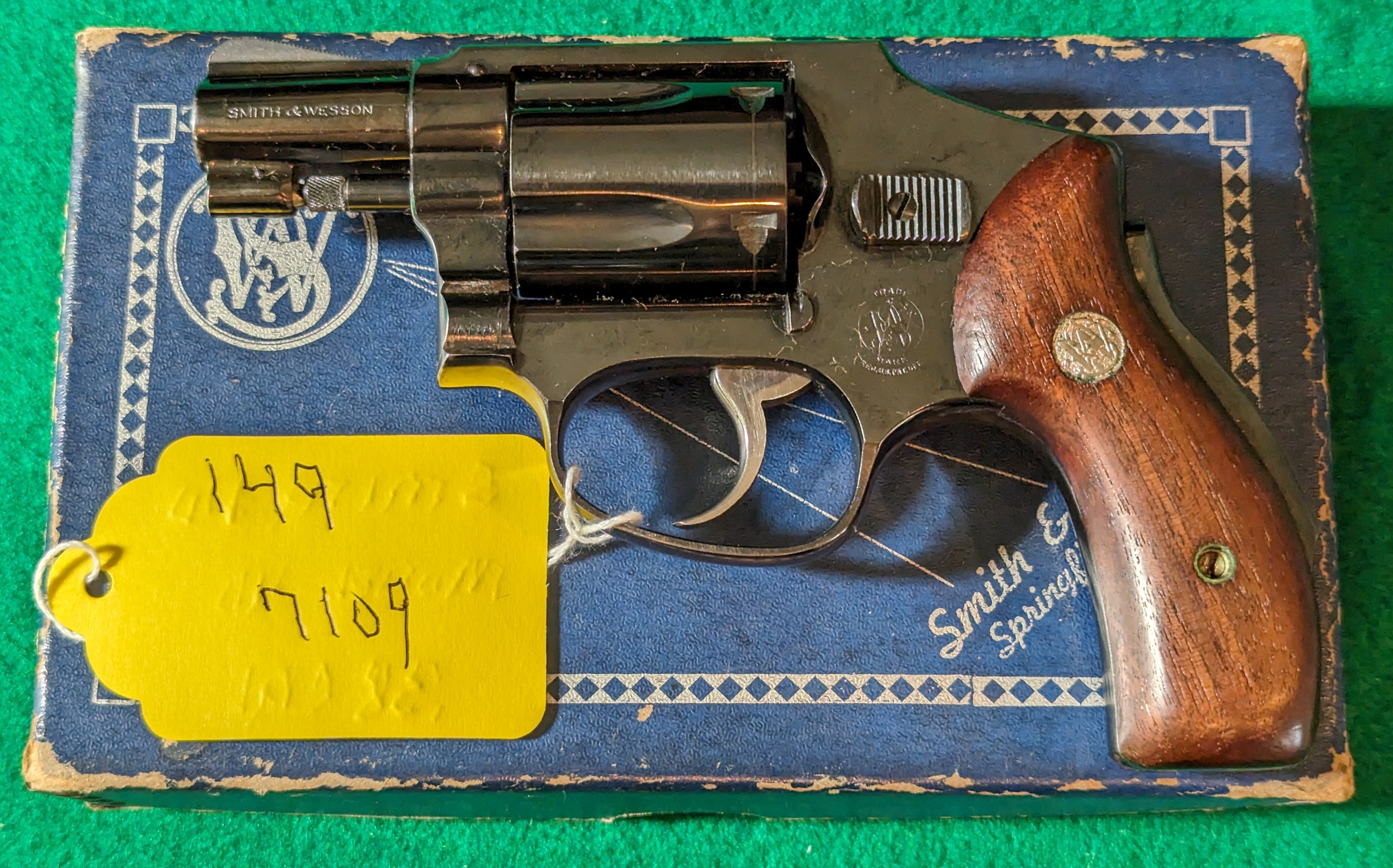 S&W Model 40 38 Special 7109 | Proxibid