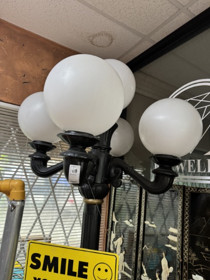 Decorative 5 Globe Street Lights (7) HBC