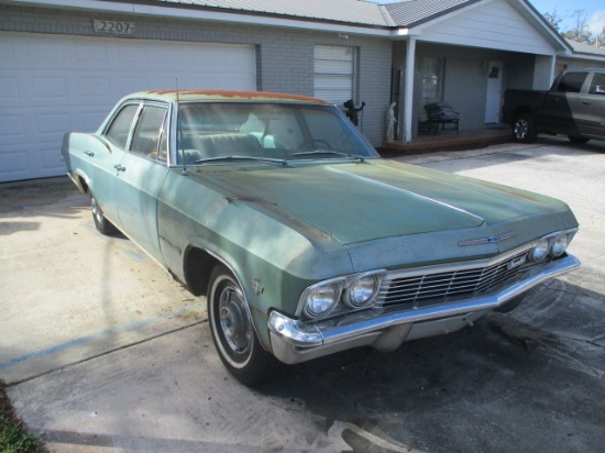 1965 Chevrolet Impala 4 Door 283 V8 Auto VIN: 164695J138901