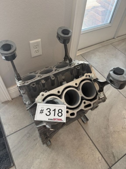 V6 Glass Top End Table Aluminum