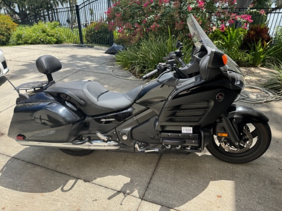 2013 Honda F6B Motorcycle 5521 Miles Mini Touring