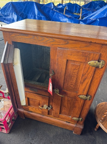 Vintage Ice Box