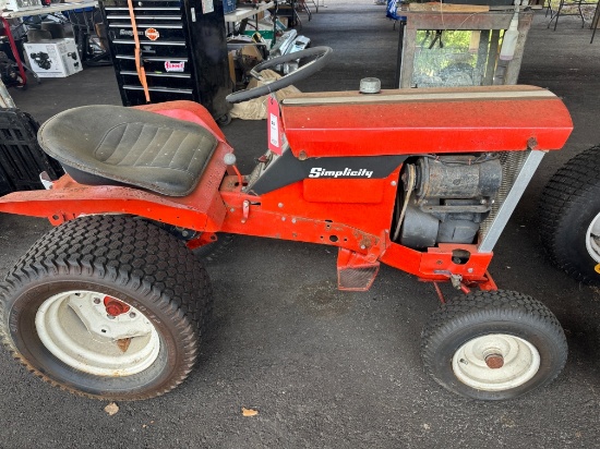 Simplicity Landlord Lawn Tractor 990314