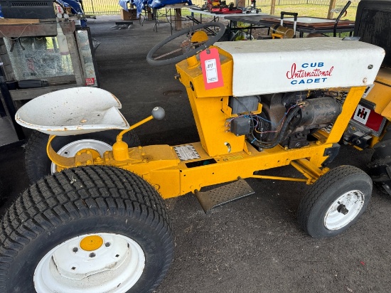 International Cub Cadel D237482 Tractor