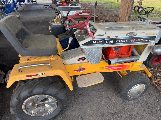 1972 Cub Cadet 14hp Tractor