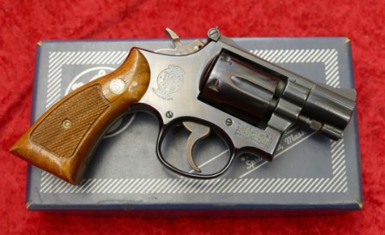 Smith & Wesson Model 15-3 38 Spc Snub Nose Rev.