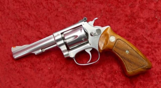 Smith & Wesson Model 63 22 cal. Revolver