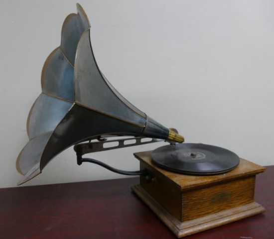 Standard Talking Machine Record Player