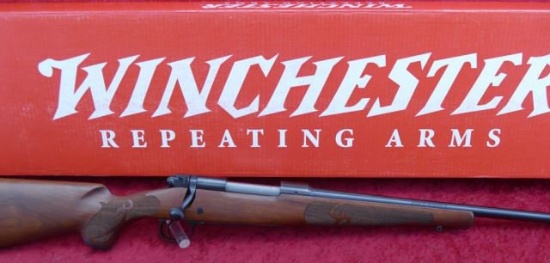 NIB Winchester Model 70 Featherweight 257 Roberts