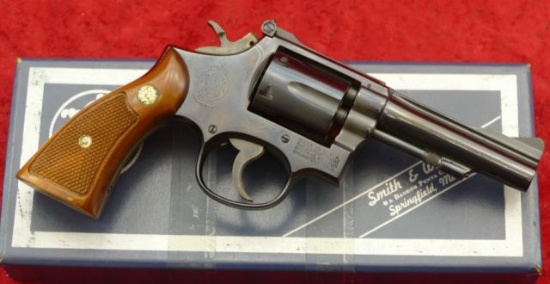 S&W 38 cal Combat masterpiece w/Original Box