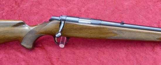 Browning A-Bolt 22 Rilfe