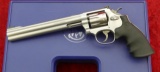 Smith & Wesson Model 617-4 22 cal. Revolver