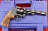 NIB Smith & Wesson 29-10 44 Magnum