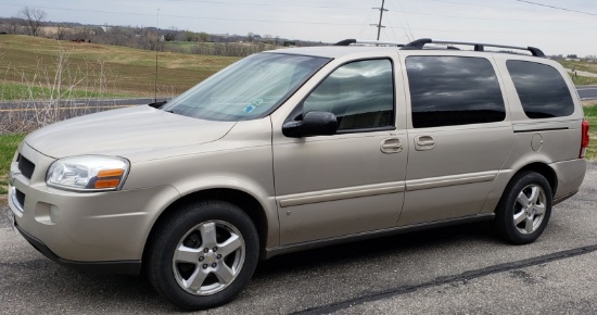 2007 Chevy Uplander Mini Van