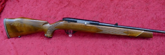 Weatherby Mark XXII 22 cal Semi Auto Rifle