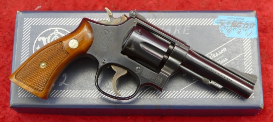 Smith & Wesson Model 18-3 22 cal Revolver