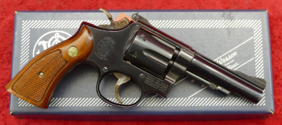 Smith & Wesson Model 18-3 22 cal Revolver