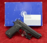 Beretta 92FS 9mm Pistol