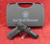Smith & Wesson M&P 22 cal Pistol