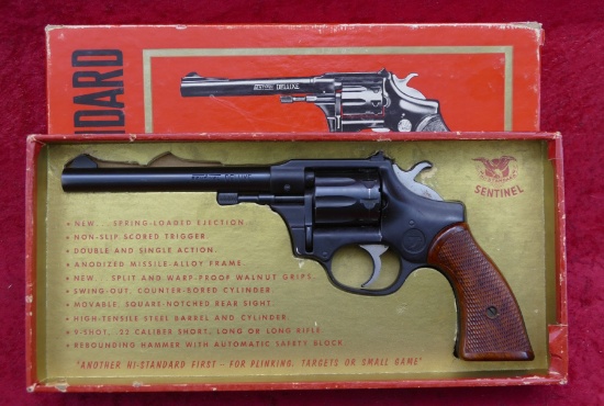 High Standard Sentinel Deluxe Revolver