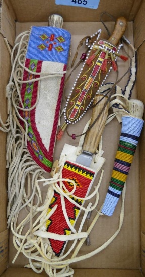 4 nice Beaded Rendezvous Knives