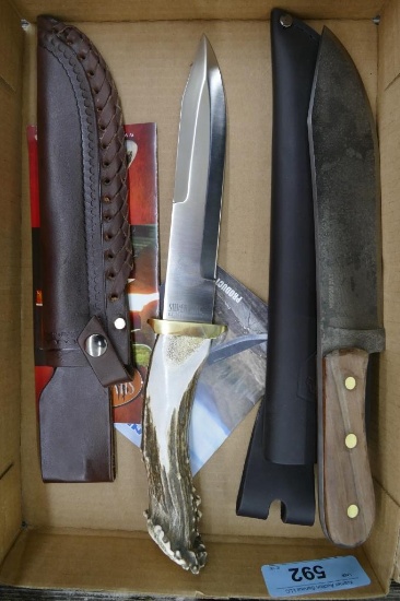 2 large Knives
