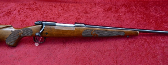 Winchester Model 70 Featherweight 243 cal Rifle