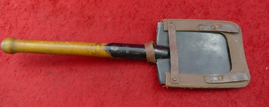 WWII German Entrenching Shovel
