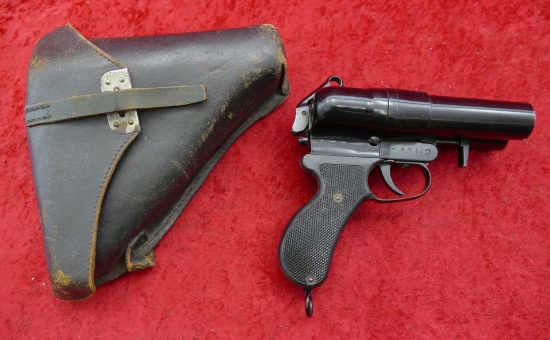 WWII Japanese Type 90 Dbl Bbl Flare Pistol