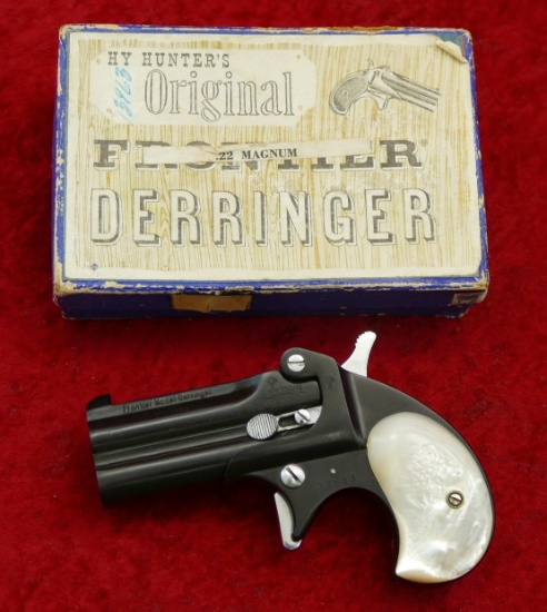 NIB Hy Hunter 22 cal Magnum Frontier Derringer