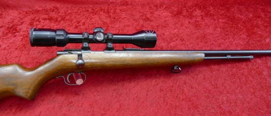 Winchester Model 72 Bolt Action Rifle w/Scope