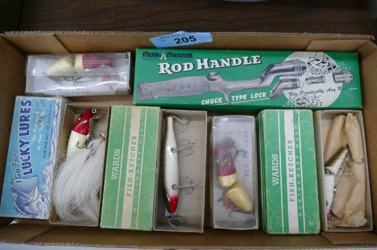 Box of Vintage Fish Lures & Boxes