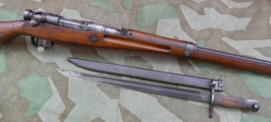 WWII Japanese Type 99 Arisaka & Bayonet