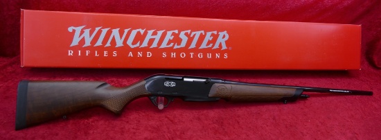 NIB Winchester SXR 300 WIN Mag Semi Auto Rifle