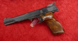 Smith & Wesson Model 41 22 cal Target Pistol